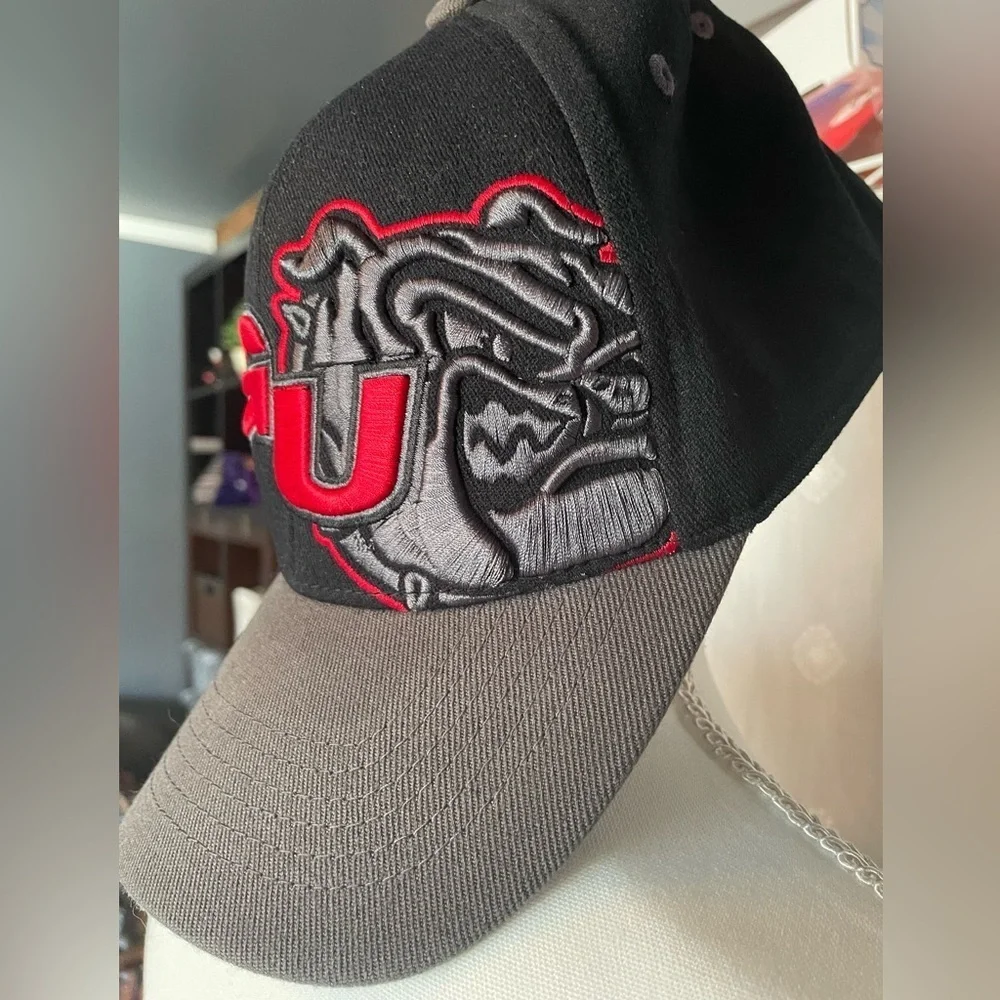 GU Gonzaga Bulldogs Baseball Hat